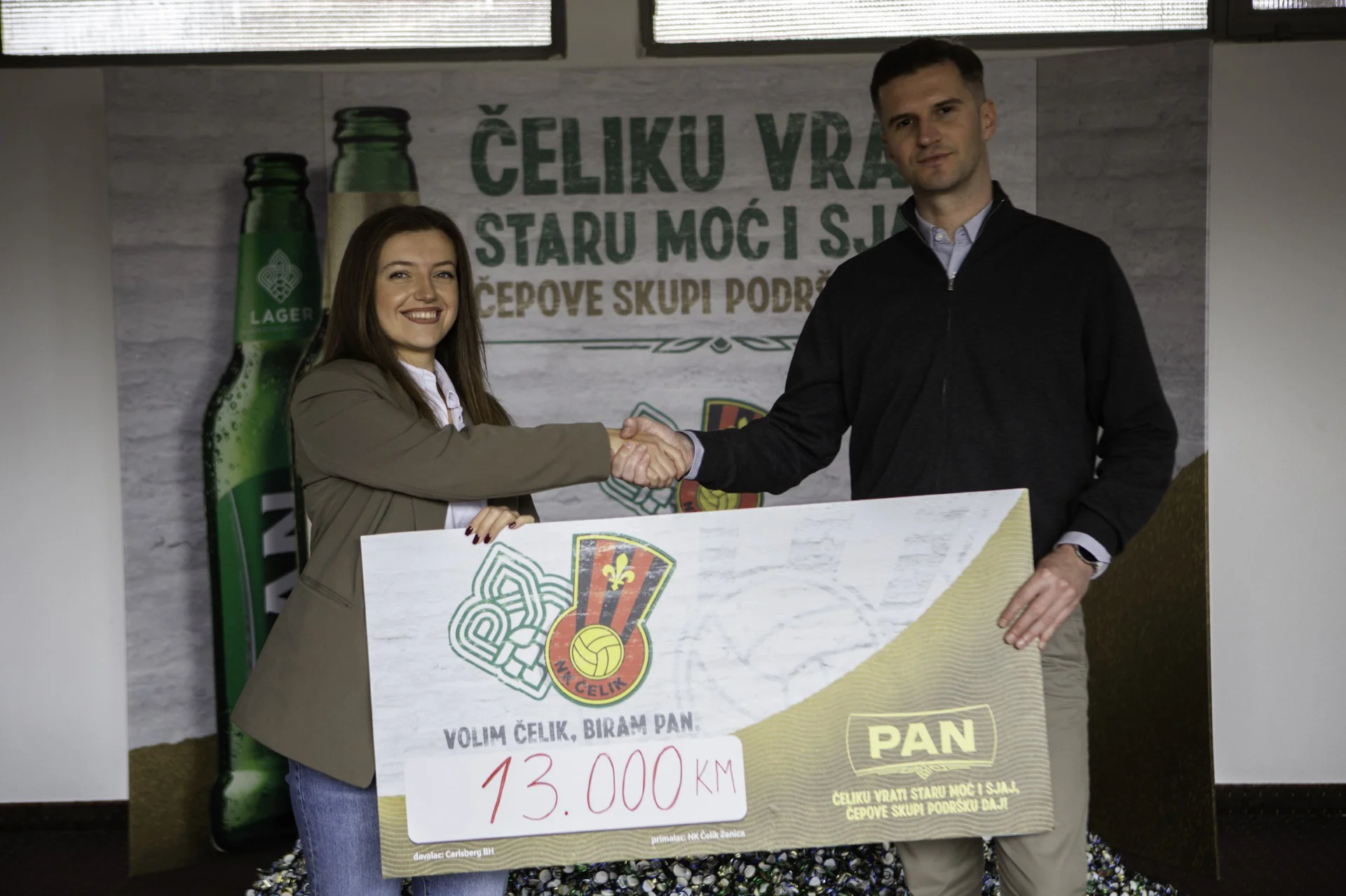 Velika podrška: Zeničana Sakupljeno 130.000 čepova, NK Čeliku uručeno 13.000 KM